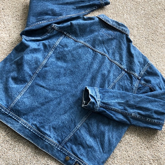 Sold - Picture 5 of 5